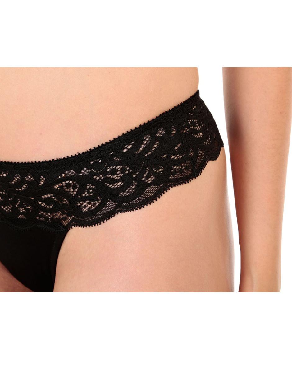 Tanga con encaje 4