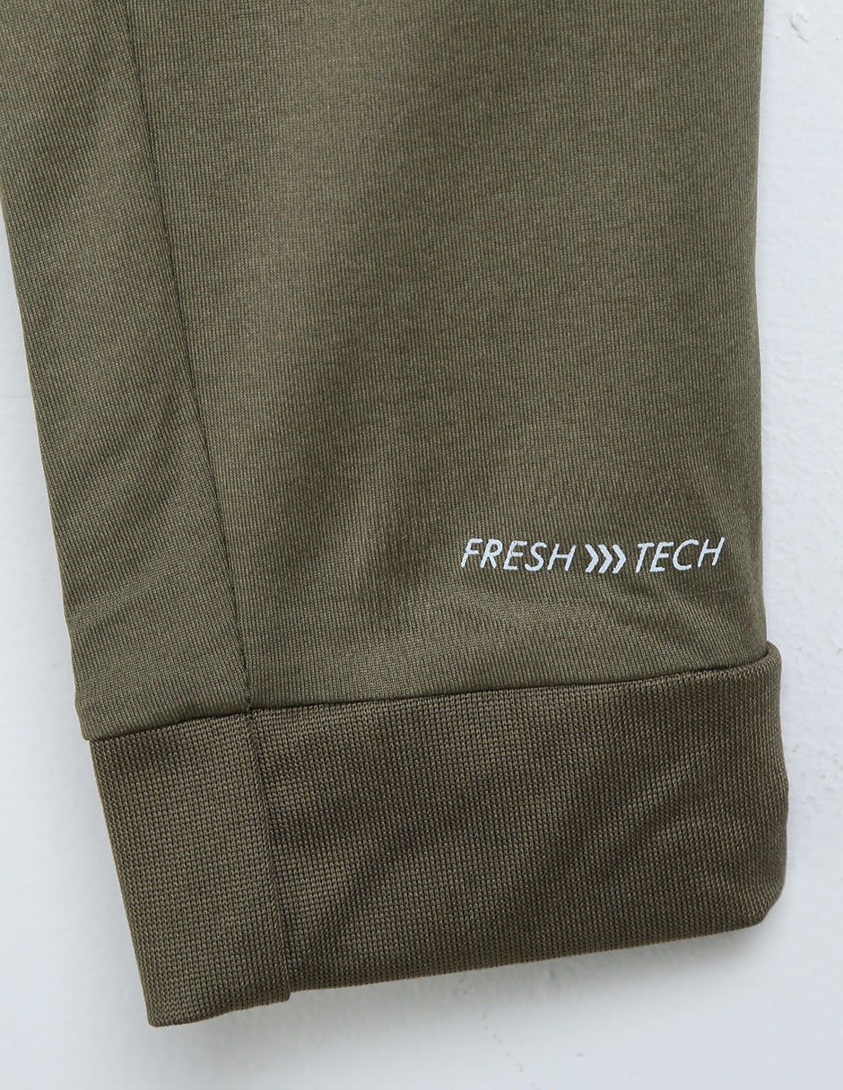 Jogger con logotipo para niño 3